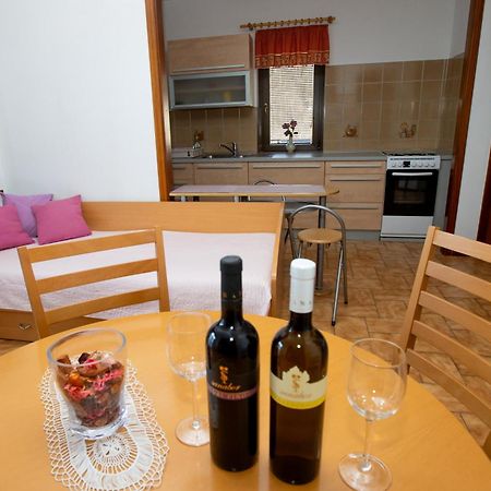 Guesthouse Sanabor Postojna Exterior photo